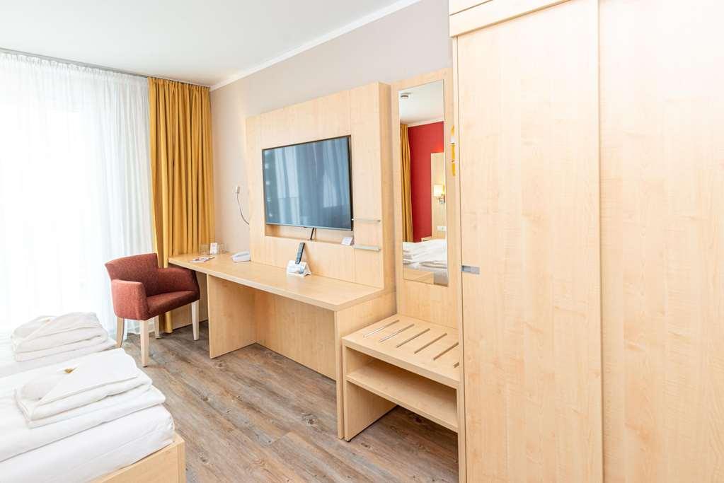 Das Hotel An Der Stadthalle - Rostock Hbf (Adults Only) Room photo