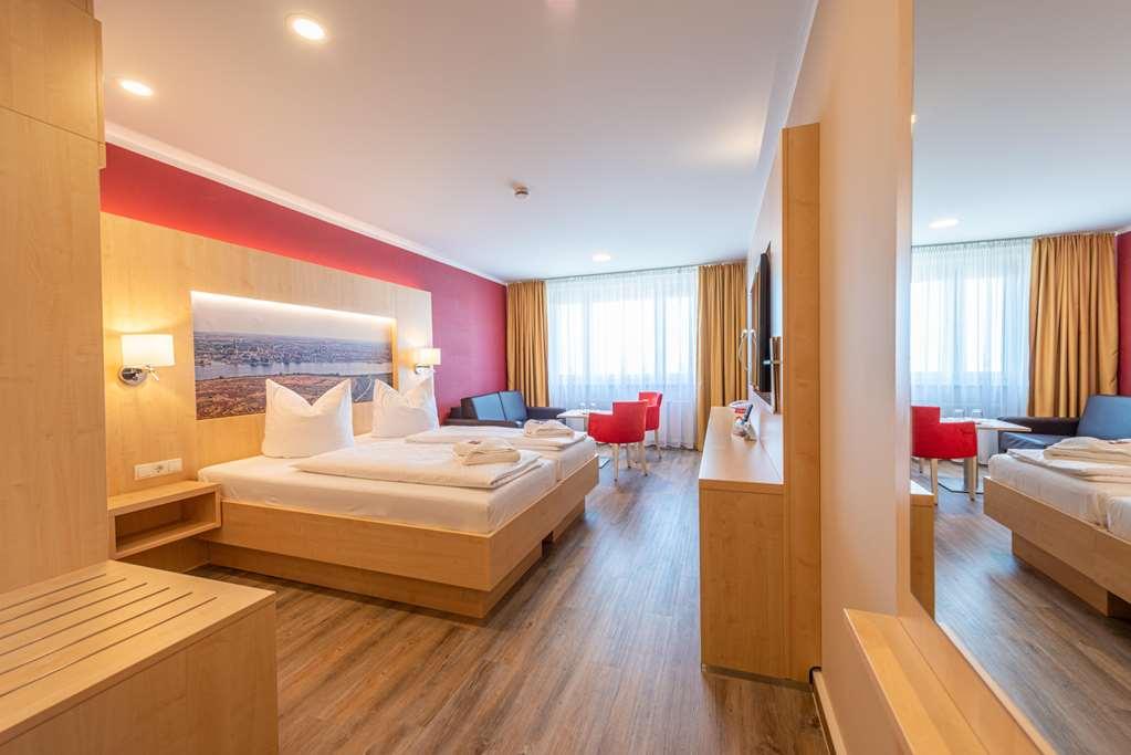 Das Hotel An Der Stadthalle - Rostock Hbf (Adults Only) Room photo
